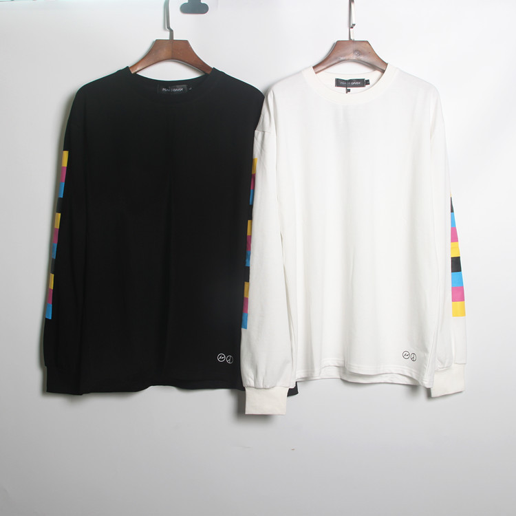 GD GD Kwon Ji-Dragon INS สไตล์เดียวกัน pmo ภาษาอังกฤษลายสก๊อตที่มีสีสันพิมพ์แขนยาวรอบคอฤดูใบไม้ร่วงผ