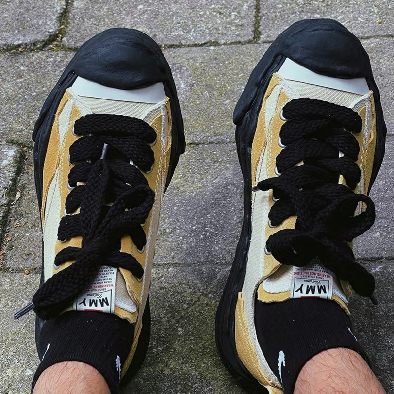 รองเท้าลำลองสไตล์ Mihara Kangyu แบบ Soled Heightened ใหม่ปี 2022