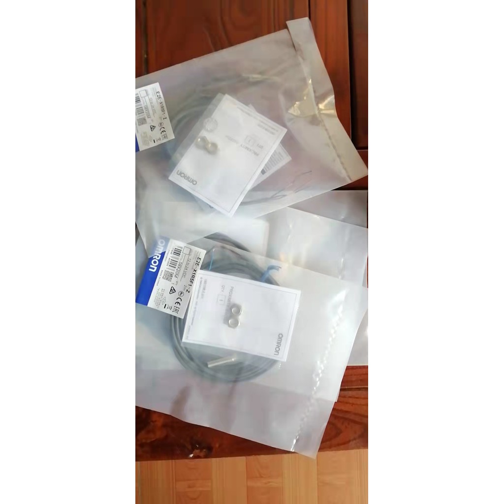 Omron Proximity Switch E2E-X5ME1-Z X2ME1 X7D1-N X10ME1 X18ME1 เซ็นเซอร์