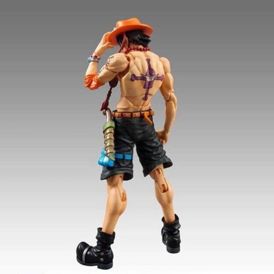 One Piece One Piece Fire Fist Ace One Piece New World Super Movable Ace เครื่องประดับชนิดบรรจุกล่องร