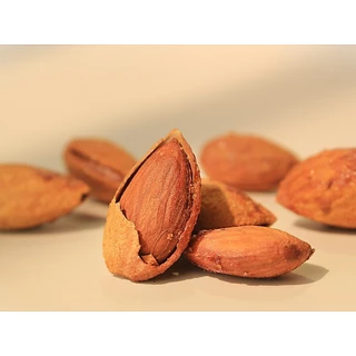 อัลมอนด์อบ USA 500และ200กรัม ตราPatta อบเกลือ อบธรรมชาติ อบเนย almond อัลมอนด์
