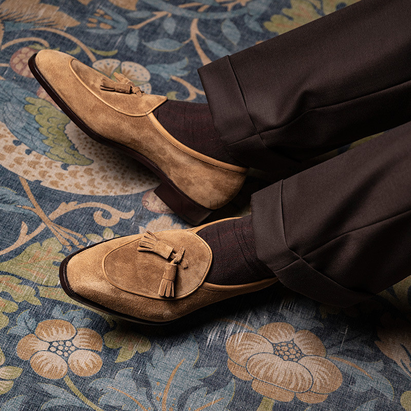 ในประเทศ Oct Tenth Handmade Goodyear รองเท้าหนังวัว Suede Loafer Loafer พู่ Loafer Casual รองเท้าผู้