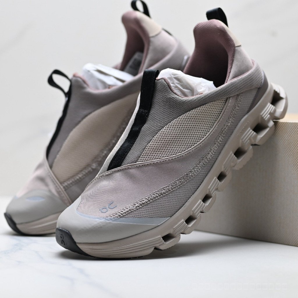 2026 บน Cloud X 4 Low-Top น้ําหนักเบาสบายอเนกประสงค์รองเท้ากีฬาลําลอง 0N2T