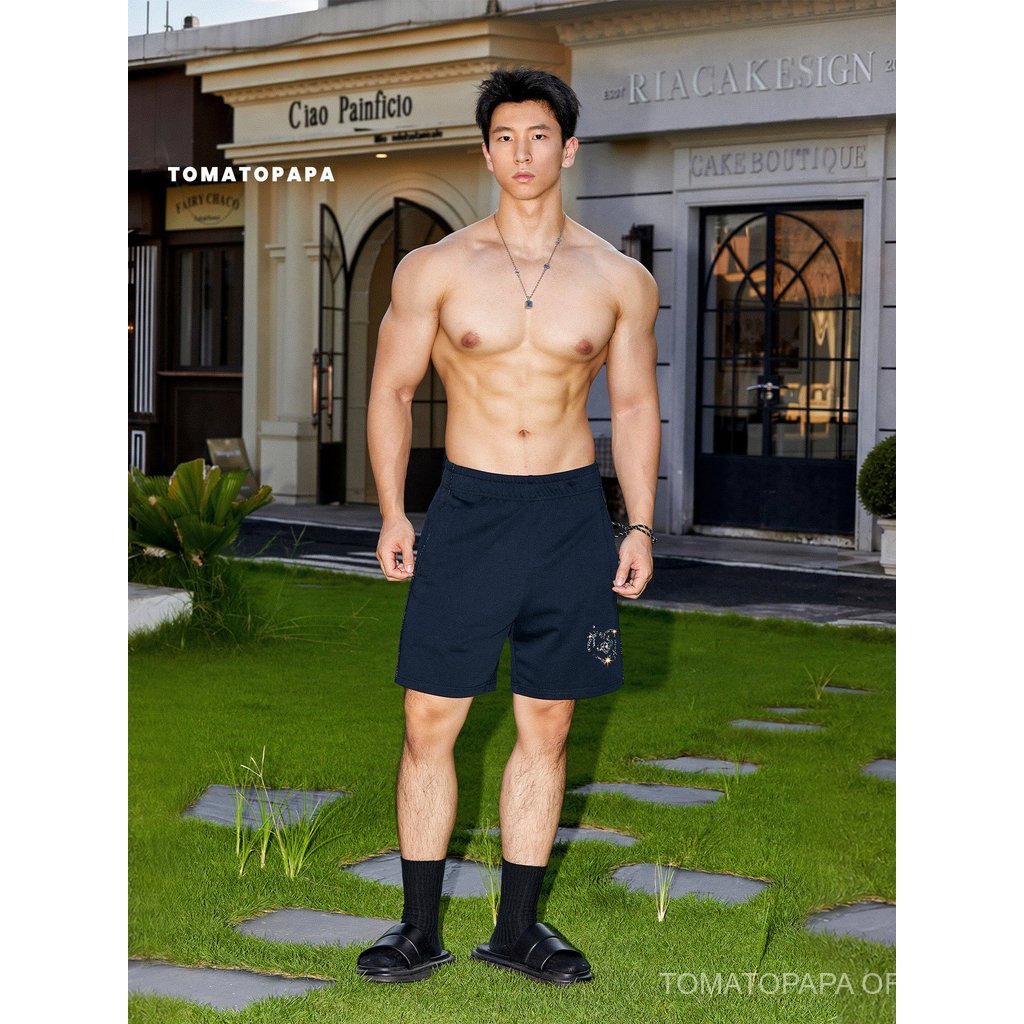 TOMATOPAPA กางเกงขาสั้นผู้ชายฤดูร้อนแฟชั่นรูปหัวใจร้อนเพชรกางเกงห้าจุด-กางเกงลําลองกลางเอวกีฬากางเกงขาสั้นตรง — صورة 2