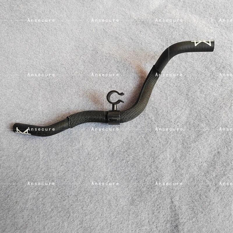 2.0 Petrol เครื่องยนต์ Upper Reservoir Coolant ท่อท่อสําหรับ Audi Q3 2.0 2012-2018 5N0122447เจ