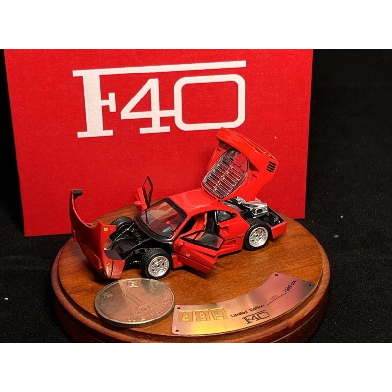 PGM 1: 64 Original Ferrari F40 โมเดลรถจําลองเปิดเต็มรูปแบบโลหะผสมสีแดง