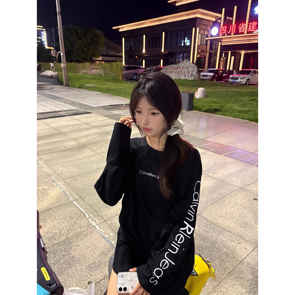 เสื้อ mardi เสื้อยืดสตรีm แขนยาวตัวอักษรเกาหลี สีดําจดหมายพิมพ์แขนยาวเสื้อยืดผู้หญิงฤดูใบไม้ร่วงใหม่