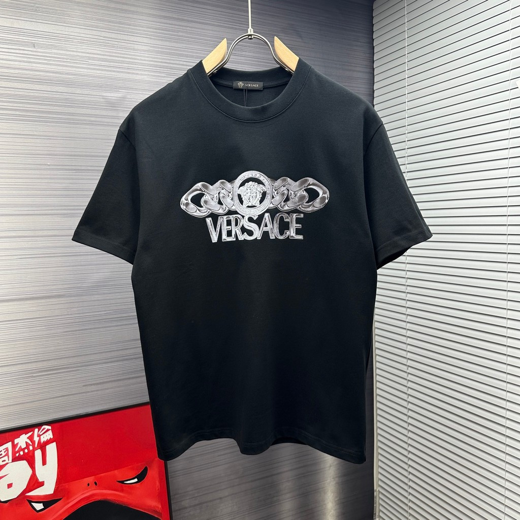 Versace tee/Versace เสื้อยืดพิมพ์แขนสั้นผู้ชายผู้หญิงเสื้อยืด High-End เสื้อยืดกีฬาเคอกลมเ High-End 