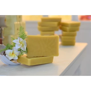 Beeswax Grade A น้ำหนัก 500 กรัม ไขผึ้งแท้ธรรมชาติ 100% ไขผึ้งทำผ้าห่อไขผึ้ง/ส่วนผสมเครื่องสำอาง cosmetic grade