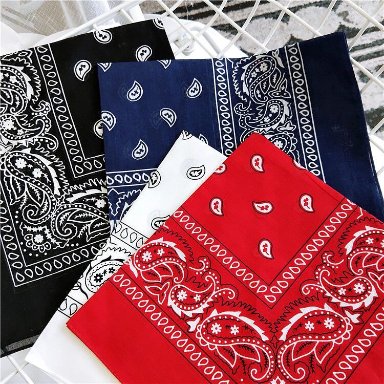 ผ้าเช็ดหน้า ผ้าโพกหัววินเทจ ขนาด 55x55 cm ลายลูกน้ำ paisley ใช้โพกหัวผูกผมชิคๆ VitalHome