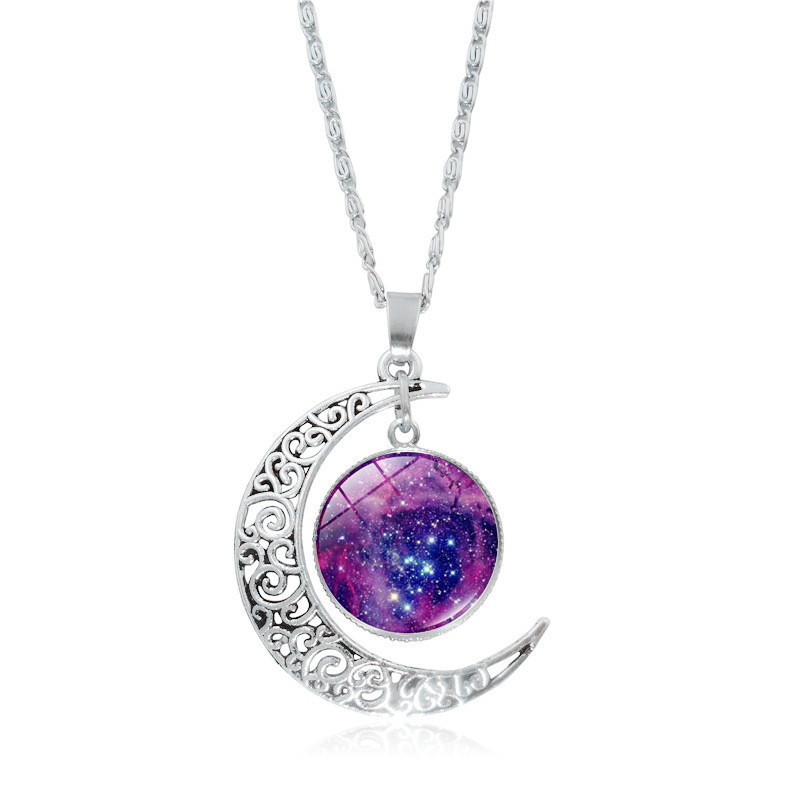 Universe Galaxy Nebula Time Gem สร้อยคอผู้หญิง All-Match Hollow Moon จี้ยุโรปอเมริกันสร้อยคอเครื่องป