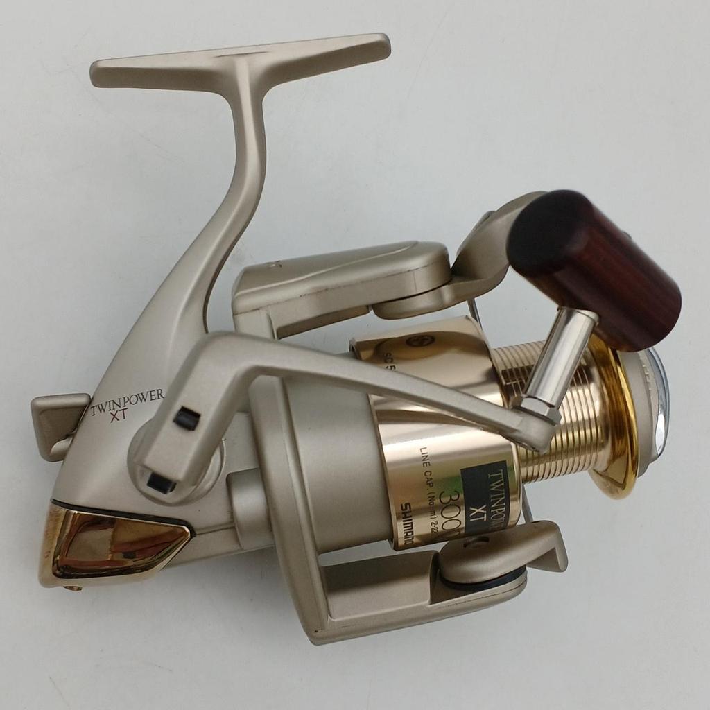 SHIMANO Reel - Imported Fishing Reel from Japan