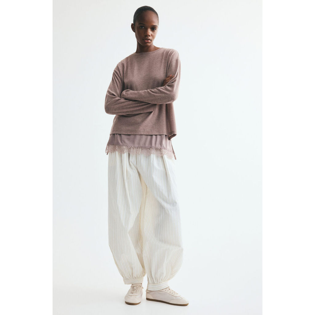 H&M توب نسائي بطبقات ودانتيل — صورة 7
