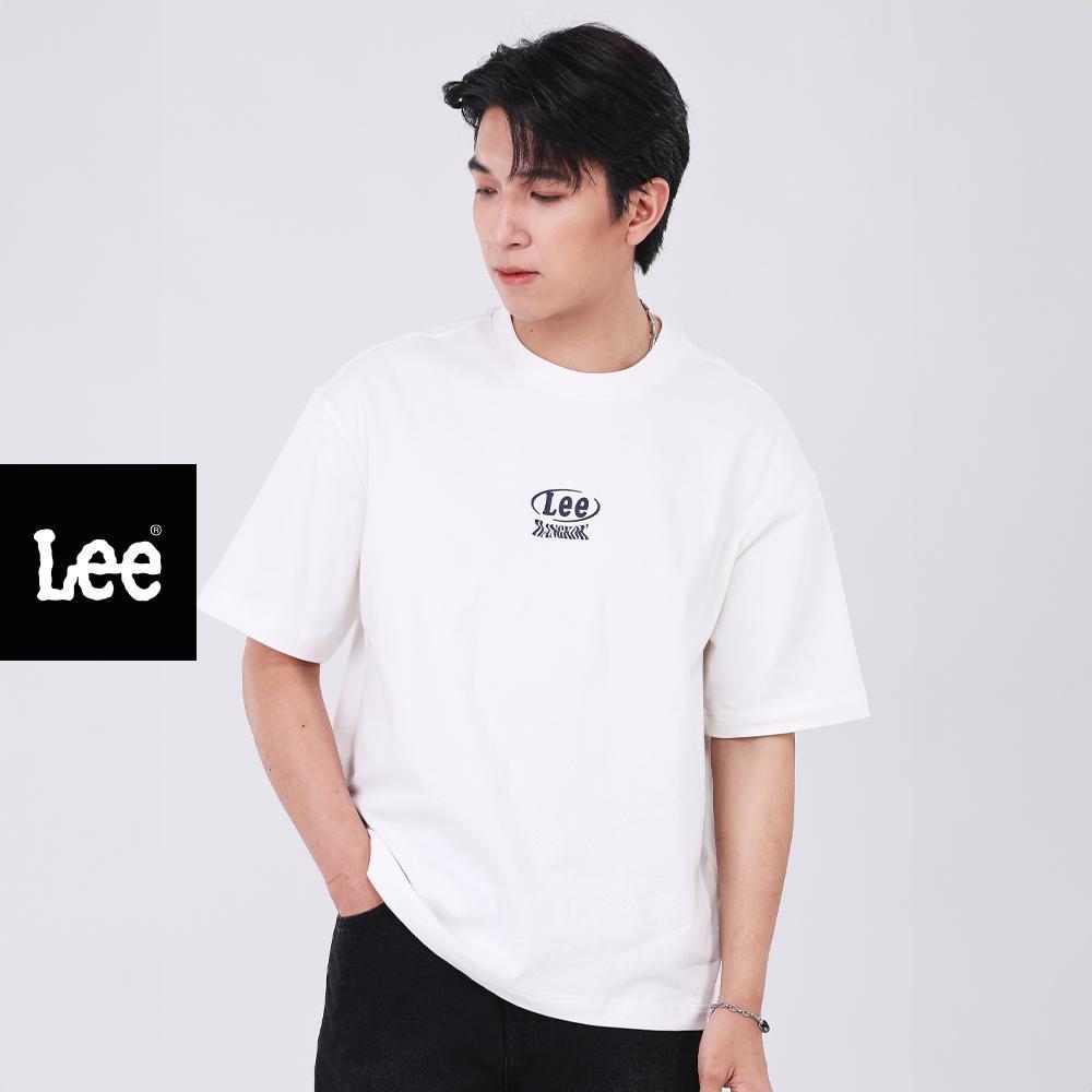 LEE เสื้อยืดแขนสั้นผู้ชาย คอลเลคชั่น Lee Bangkok รุ่น LE S426MTSSN27 สีครีม