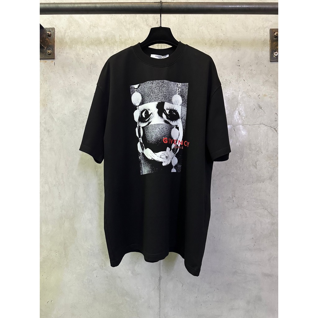 GIVENCHY/GIVENCHY/2026 คลาสสิกรอบคอแขนสั้นเสื้อยืดผู้ชายผู้หญิงสไตล์ใหม่ฐานด้านในหรูหราสไตล์ญี่ปุ่นห