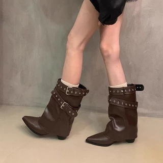 JINxCHOY บู๊ทสตรีสไตล์เกาหลี แบบชี้หัวพ้องมาพร้อมส้นเตารีไฟเบอร์ PU กันลื่น ทนทาน และสไตล์ย้อนยุค