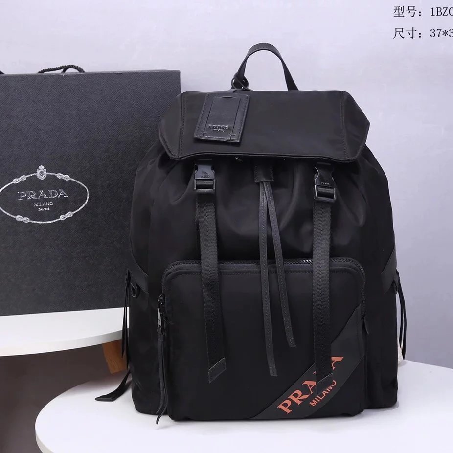 PRADA PRADA กระเป๋าเป้ผู้ชาย