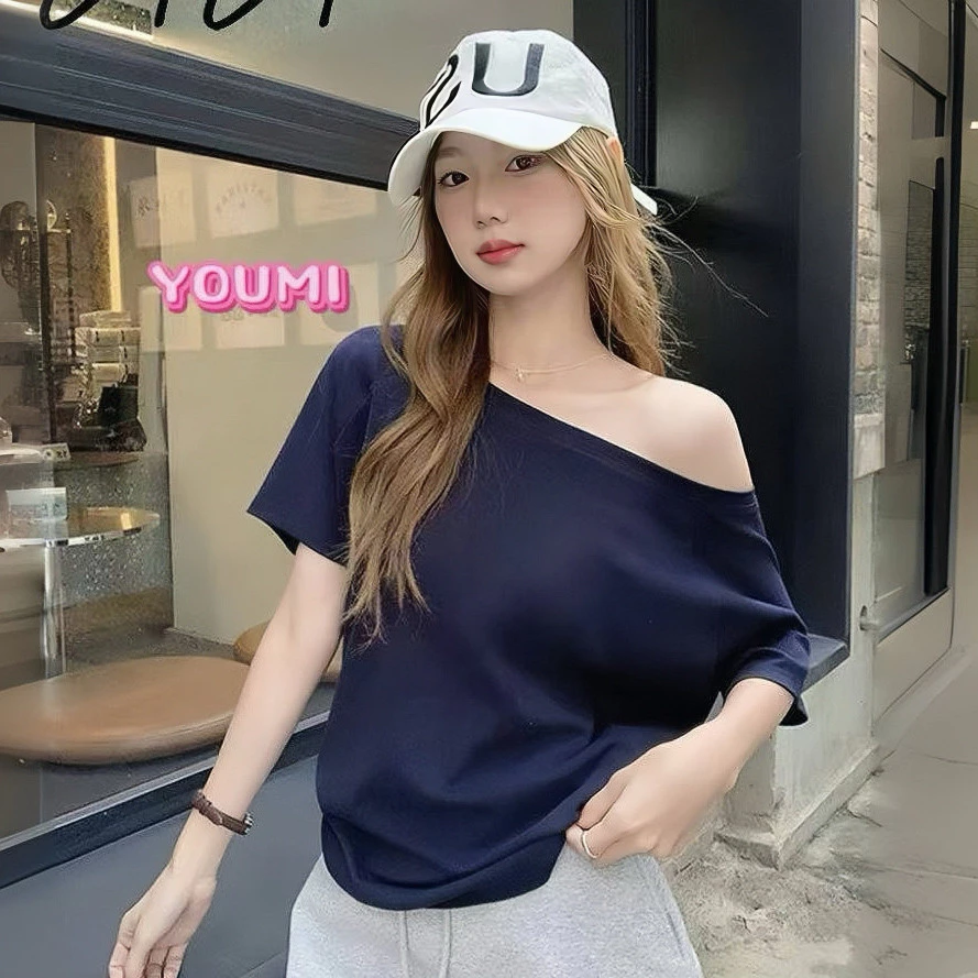 ส่งไวจากไทย เสื้อเเขนสั้นผู้หญิง เสื้อยืดเปิดไหล่ ทรงหลวม ใส่เเบบเปิดไหล่ได้ ผ้านิ่ม YOUMI
