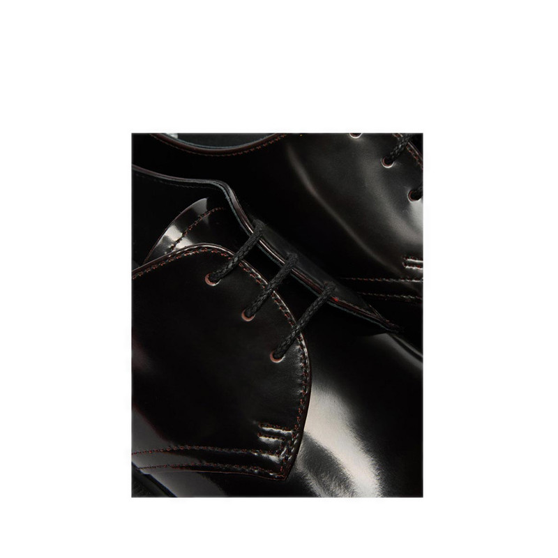 Dr. Martens حذاء Mayfare بثلاثة صفوف ثقوب — أحمر كرزي — صورة 4