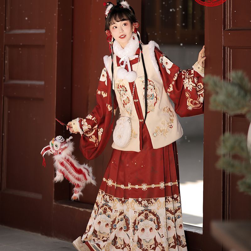 Qingyi Huashang Original Futu Chuchuu Hanfu หญิง Ming Made สแควร์คอปักกว่าเสื้อกั๊กกระโปรงเสื้อผ้าปี