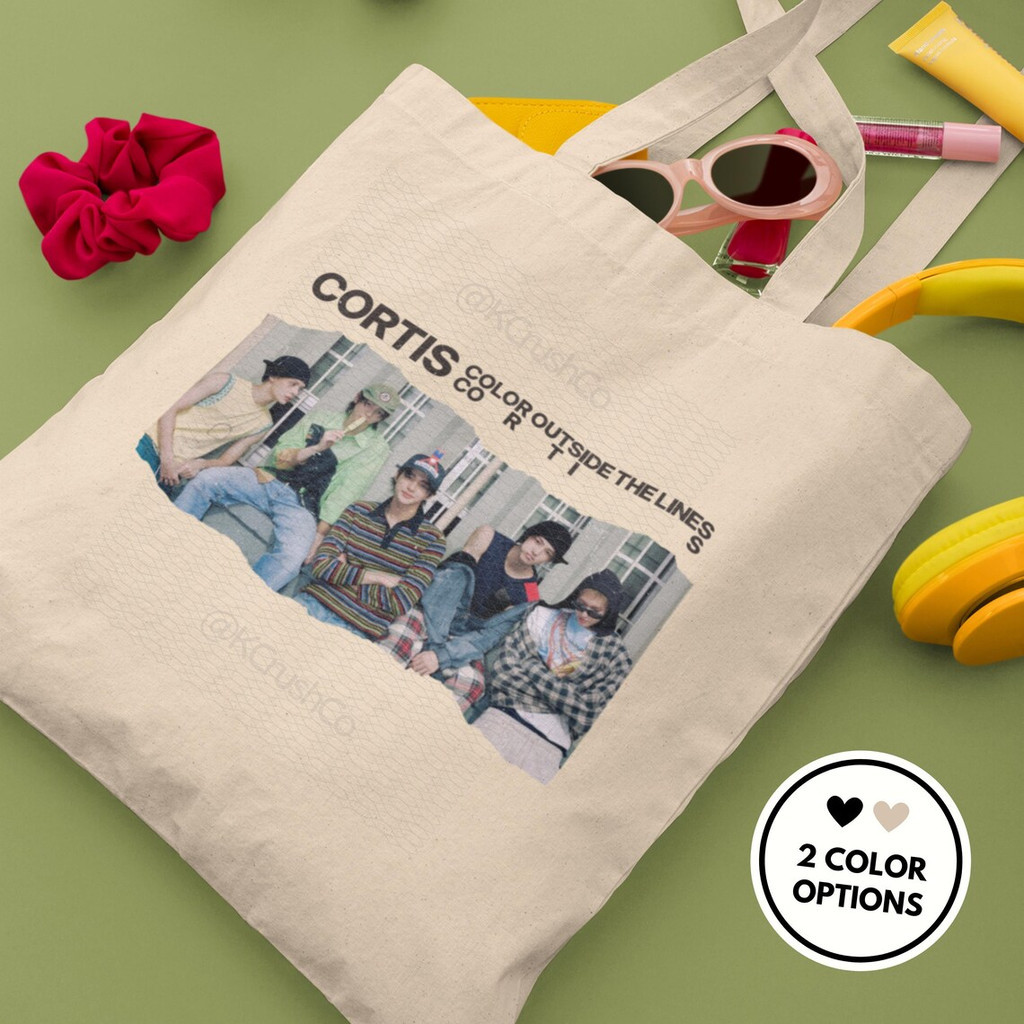 MhwkCORTIS สีนอกเส้นกระเป๋า, กระเป๋า Tote Cortis, ของขวัญพัดลม Cortis, Cortis Kpop Band, Kpop ของขวั