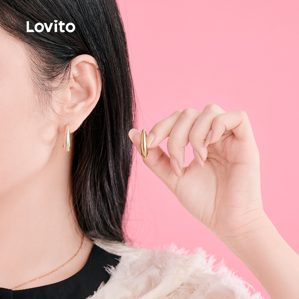 Lovito حلق معدني بيضاوي منقوش — ستايل ريترو