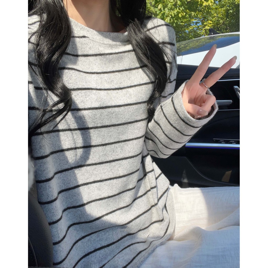 K K2399 ลายรอบคอ Bottoming เสื้อผู้หญิงฤดูใบไม้ร่วงฤดูหนาว All-Match เวอร์ชั่นเกาหลีขี้เกียจหลวมแปรง