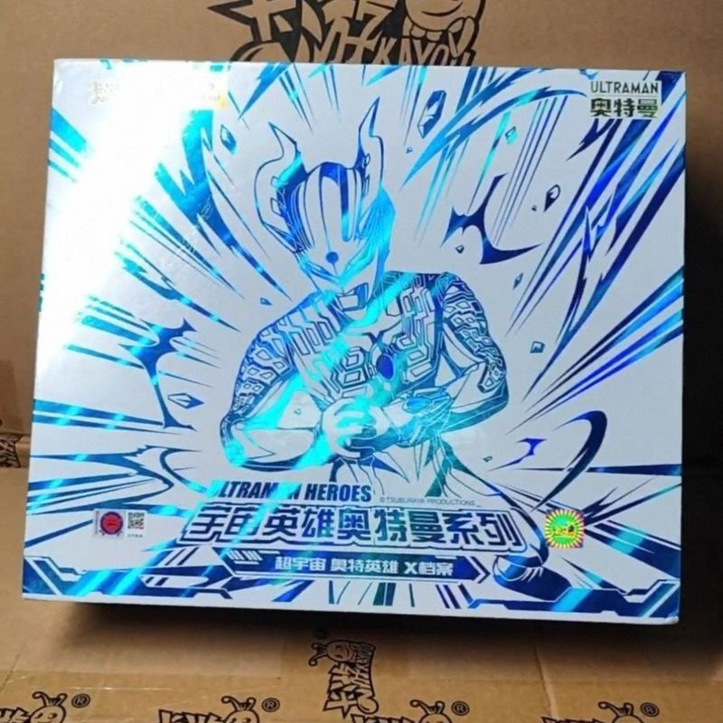 Ultraman Card 15th Anniversary Blue Gift Box Accessories One Box ประกอบด้วย Card Book Card Holder