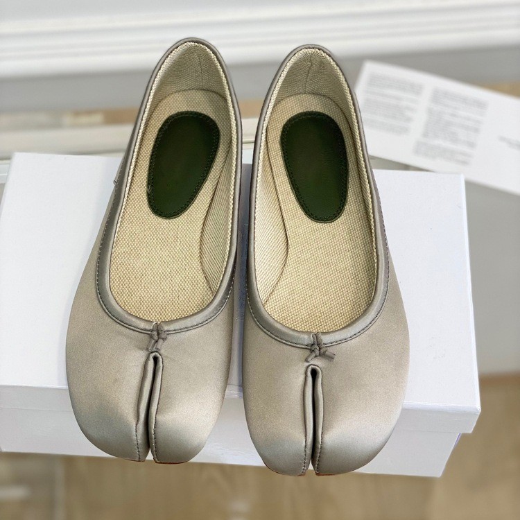 JCMR MM-6 Silk satin flat ballet shoes for women, comfortable pig-toe split-toe shoes, low-cut singl