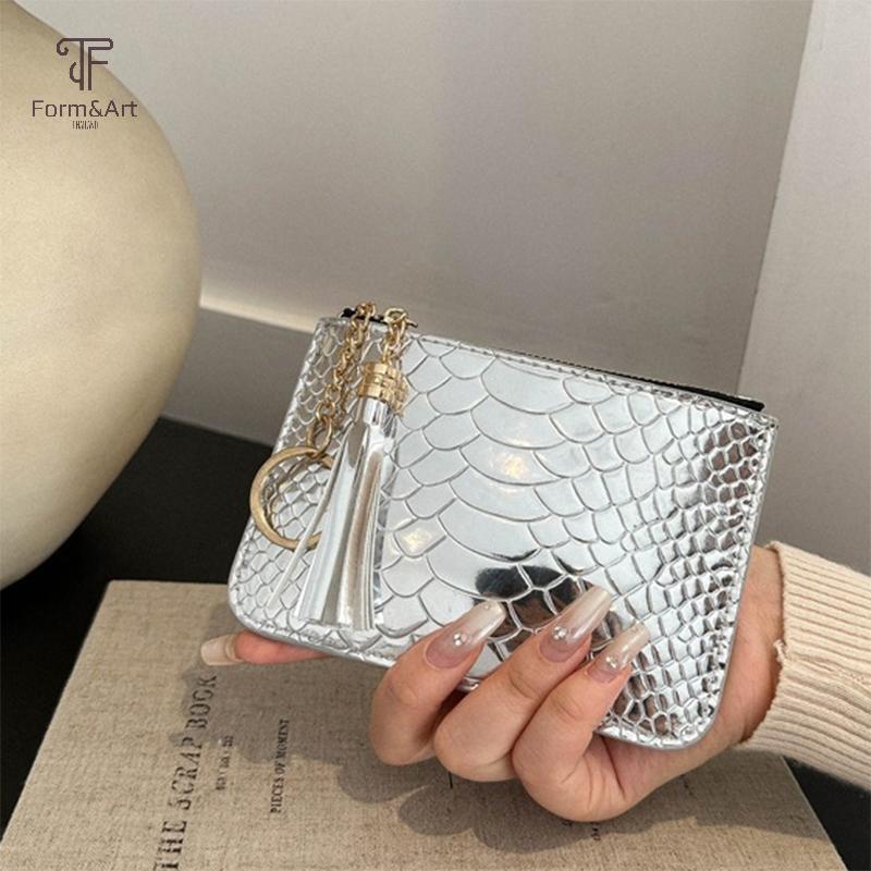 Form&Art กระเป๋าสตางค์ผู้หญิง สไตล์เรโทร พิมพ์ลายจระเข้ PU