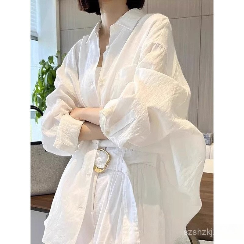 สีขาวป้องกันแสงแดดผ้าฝ้ายผ้าลินินเสื้อแขนยาวสําหรับผู้หญิงฤดูร้อนบางคาร์ดิแกนแจ๊กเก็ตผ้าลินินเสื้อด้