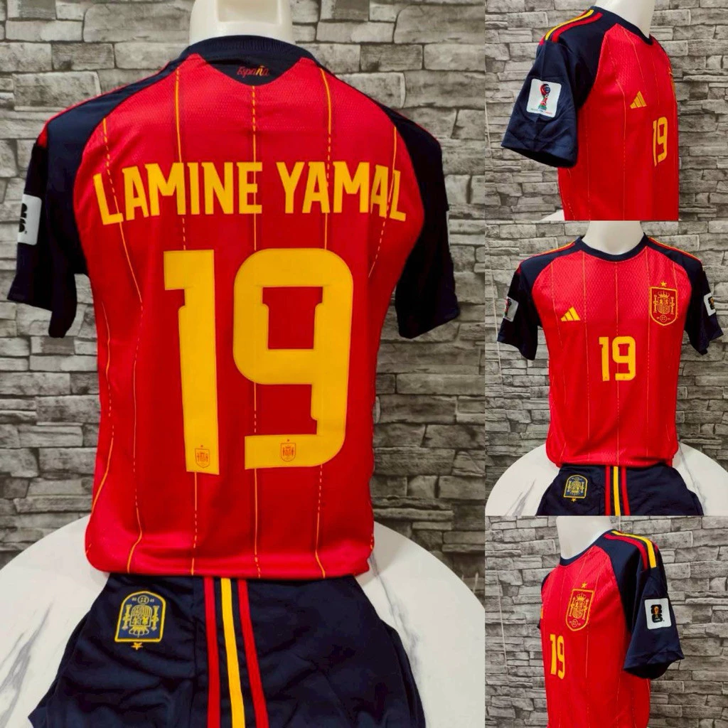 เสื้อฟุตบอลผ้ากีฬาคุณภาพดี แห้งเร็วระบายเหงื่อได้ดี เหมาะเล่นกีฬาและใส่ลำลองประจำวัน