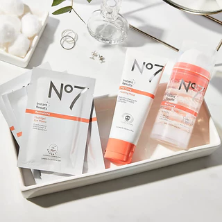 No7 Instant Results Nourishing Hydration Mask 100 ML. นัมเบอร์เซเว่น อินสแตนท์ รีซอลท์ส นูริชชิ่ง ไฮเดรชั่น มาส์ก