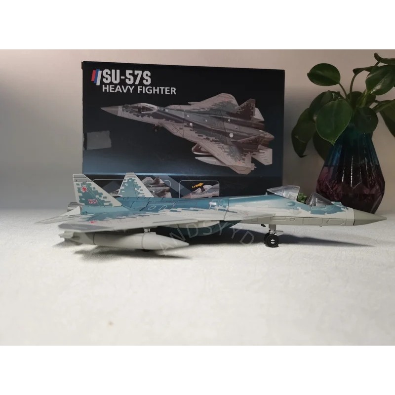 FZ Diecast ABS 1/100 Scale รัสเซีย Su 57 SU57 Fighter เครื่องบินเครื่องบินรุ่น Su-57 เครื่องบินของเล