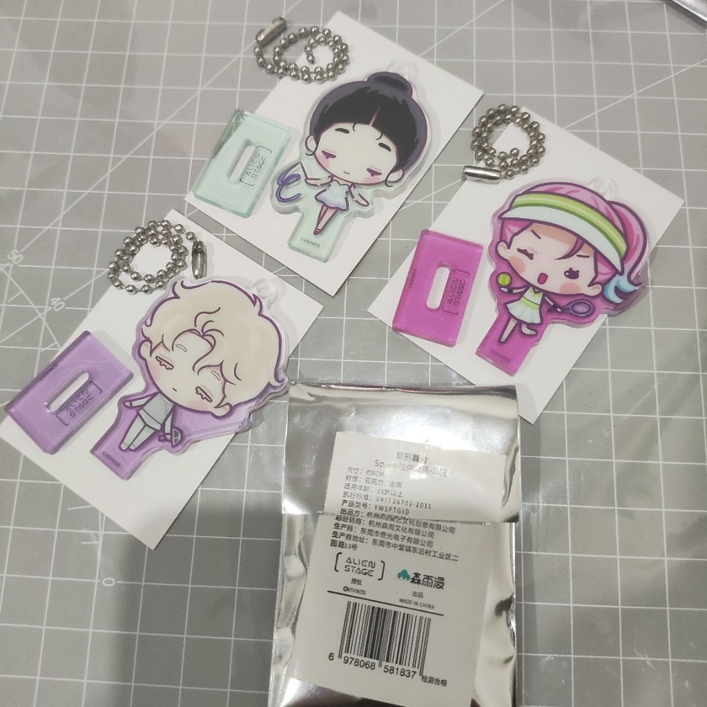 สินค้าอย่างเป็นทางการของ Alien Stage - พวงกุญแจ Passion Love Standee LUKA MIZI SUA - ALNST