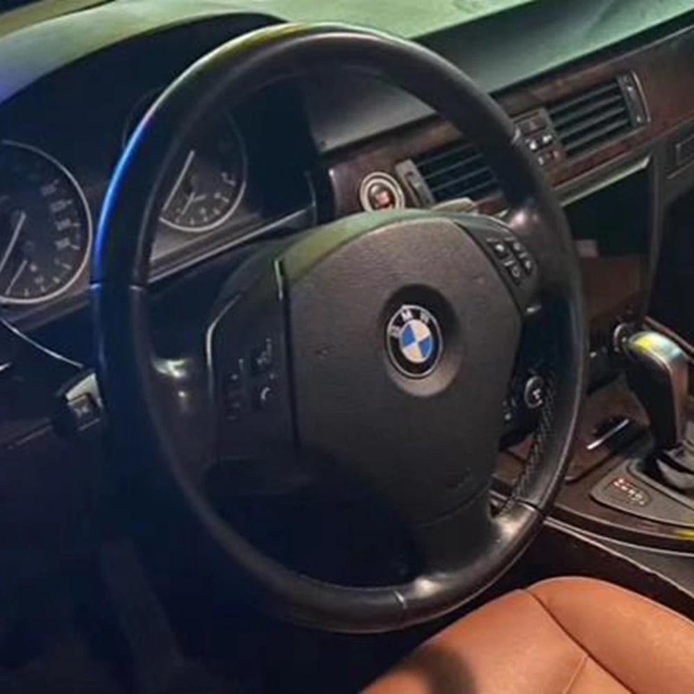 พวงมาลัยรถ Hand Braid หนังไมโครไฟเบอร์สําหรับ BMW E90 320 318i 320i 325i 330i 320d X1 328xi 2007 พวง