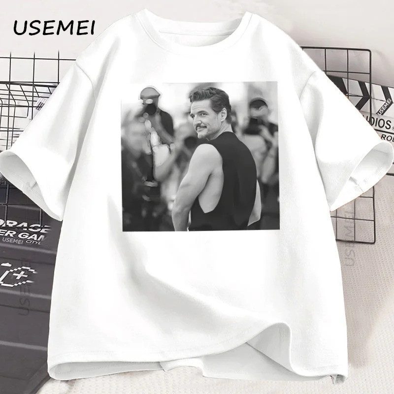 เสื้อยืด Pedro Pascal Daddy สำหรับผู้ชายและผู้หญิง สไตล์วินเทจยุค 90s ลายกราฟิก ผ้าฝ้าย แขนสั้น คอกล