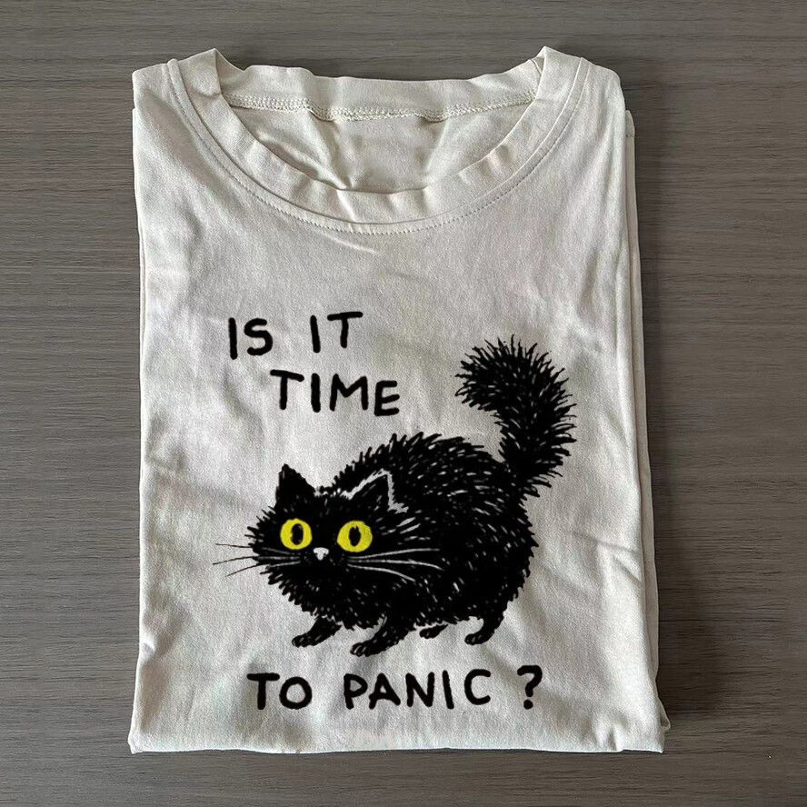 เสื้อยืด Is It Time To Panic