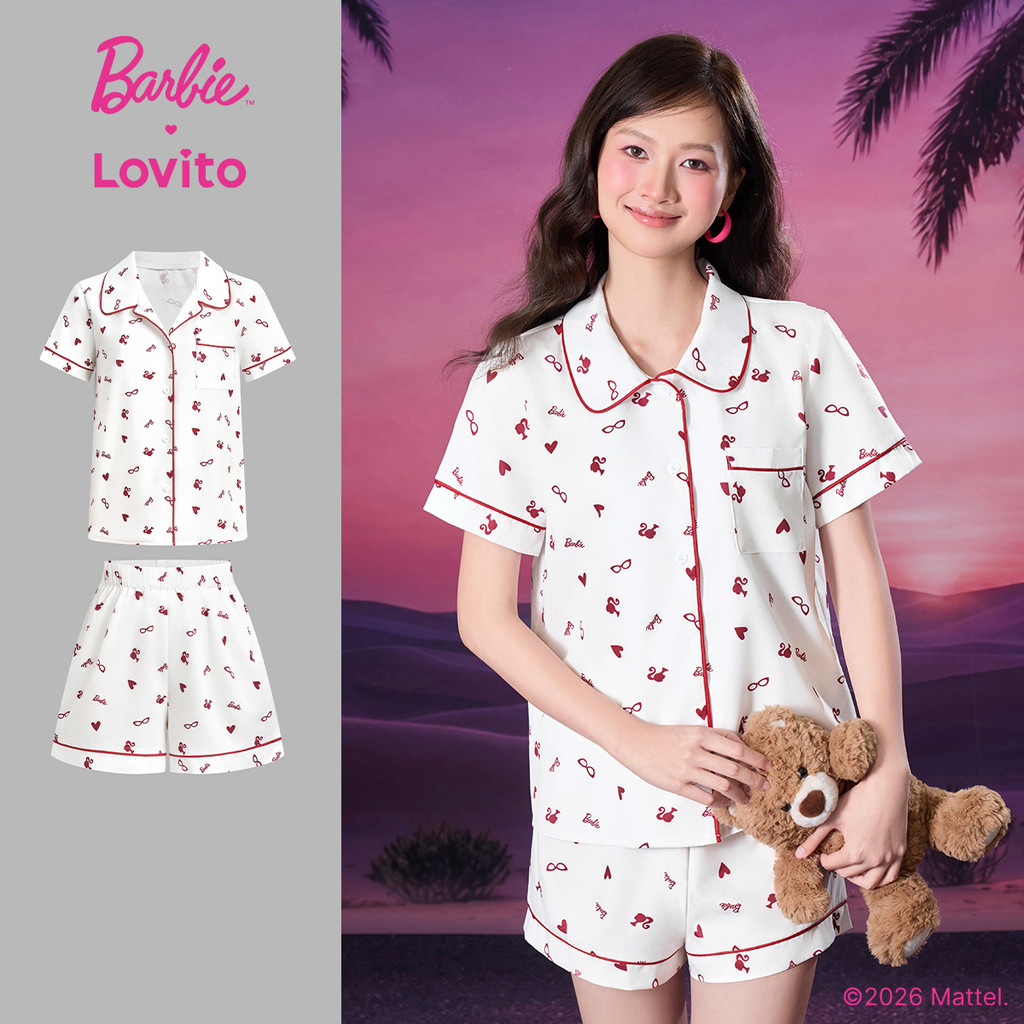 Barbie™ X Lovito เสื้อท็อปสีขาวผู้หญิง ฤดูใบไม้ผลิ/ร้อน แขนสั้น คอปก เอวกลาง ขากว้าง กระดุมหน้า ขอบสีตัดกันและกระเป๋า เกาหลี อินเทรนด์ LBL5AD053