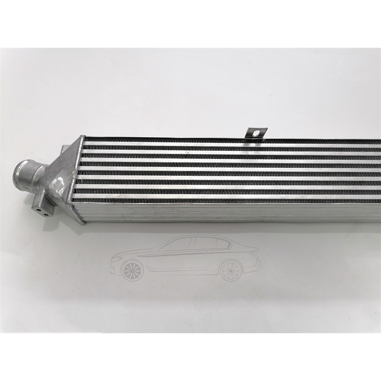 Luxgen Big 7 เมตร Cooler U6 Turbo หม้อน้ํา Luxgen S5 เมตร Cooler Luxgen U6 เมตร Cooler