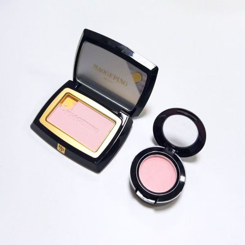 Matte soft gradient blush with shimmering shimmering effect, single color sample0.5g Color illusion1