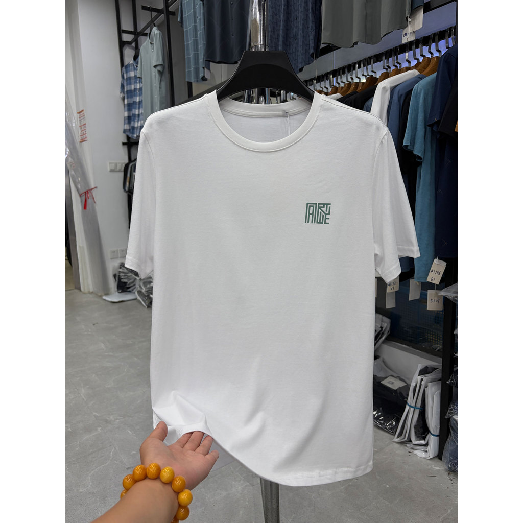 H บ้านตัดป้าย 84% น้ําแข็งออกซิเจนผ้าฝ้าย Simple All-Match ยี่ห้อถอนผู้ชายฤดูร้อนสีขาวสบายๆรอบคอแขนส