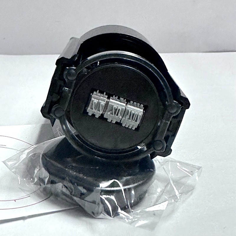 ตรายางปรับวันที่ได้ ขนาด 25 มม. ข้อความปรับแต่งได้ ตรายางรับรองคุณภาพ QC PASS ตรายางลายเซ็นส่วนตัว