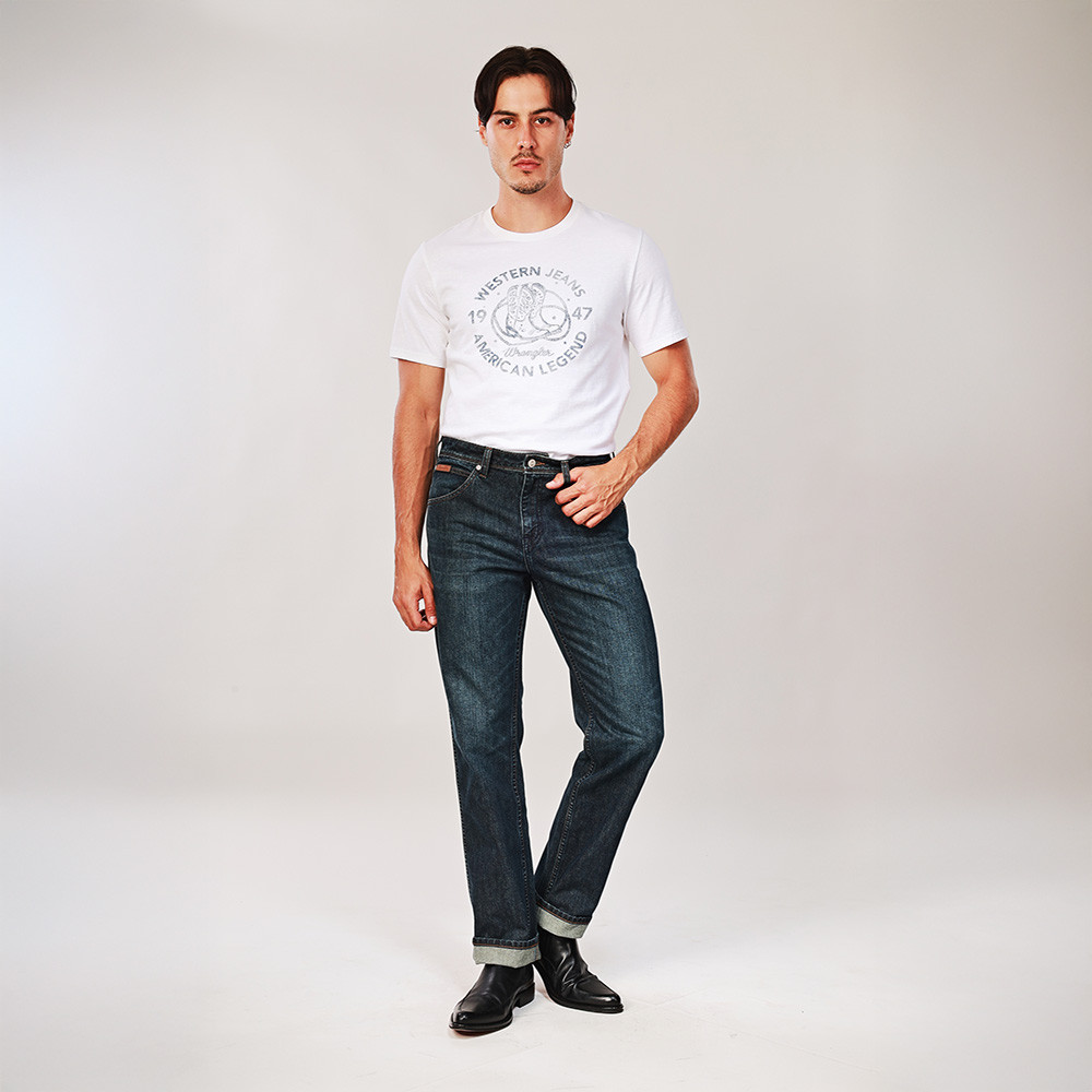 WRANGLER กางเกงยีนส์ผู้ชาย คอลเลคชั่น Wrangler Legends เอวกลาง ทรงตรง รุ่น WR S226MTEXN08 สียีนส์กลาง — صورة 6
