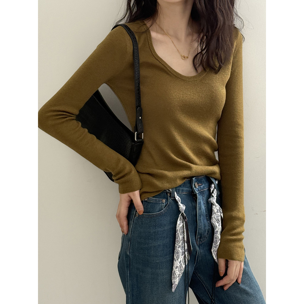 BUยันชวง เสื้อสเวตเตอร์ถักแขนยาวคอ U สำหรับผู้หญิง ฤดูใบไม้ร่วง ดีไซน์หรูหราและอ่อนโยน เสื้อนุ่ม P58