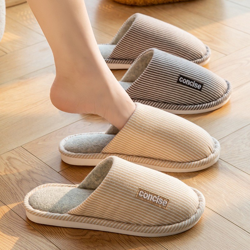 JMS STORE รองเท้าใส่ในบ้าน รองเท้ากำมะหยี่ slipper สลิปเปอร์ PVC พื้นยาง กันลื่น แนะนำเพิ่ม2ไซส์ NO.T810