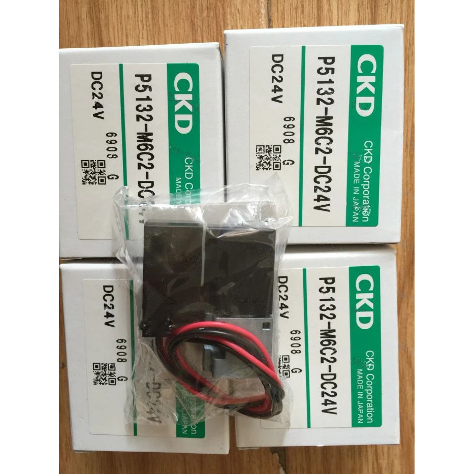 现货CKD电磁式P5132-M6C2-DC24V P5132-M6 P5142-M6C2-DC24V