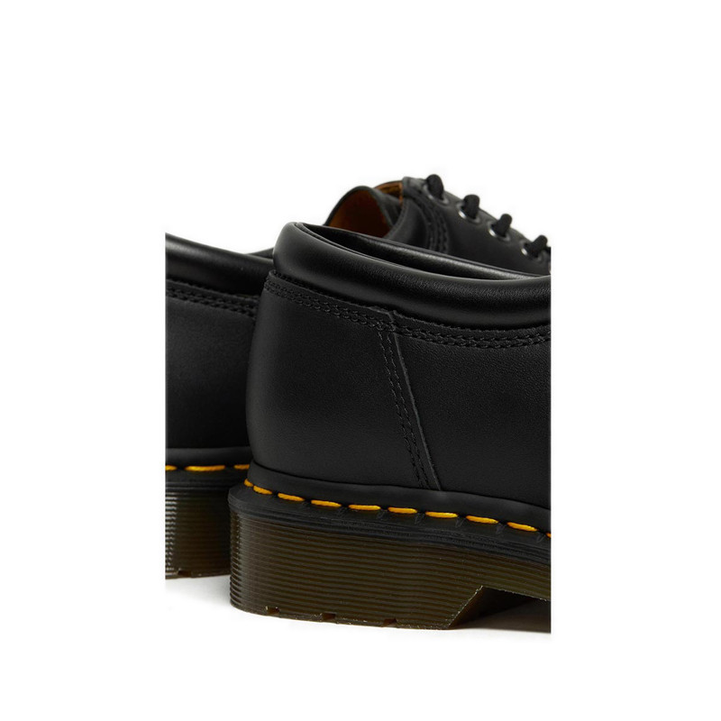 Dr. Martens حذاء 8053 بخمس فتحات جلد نابا — أسود — صورة 6