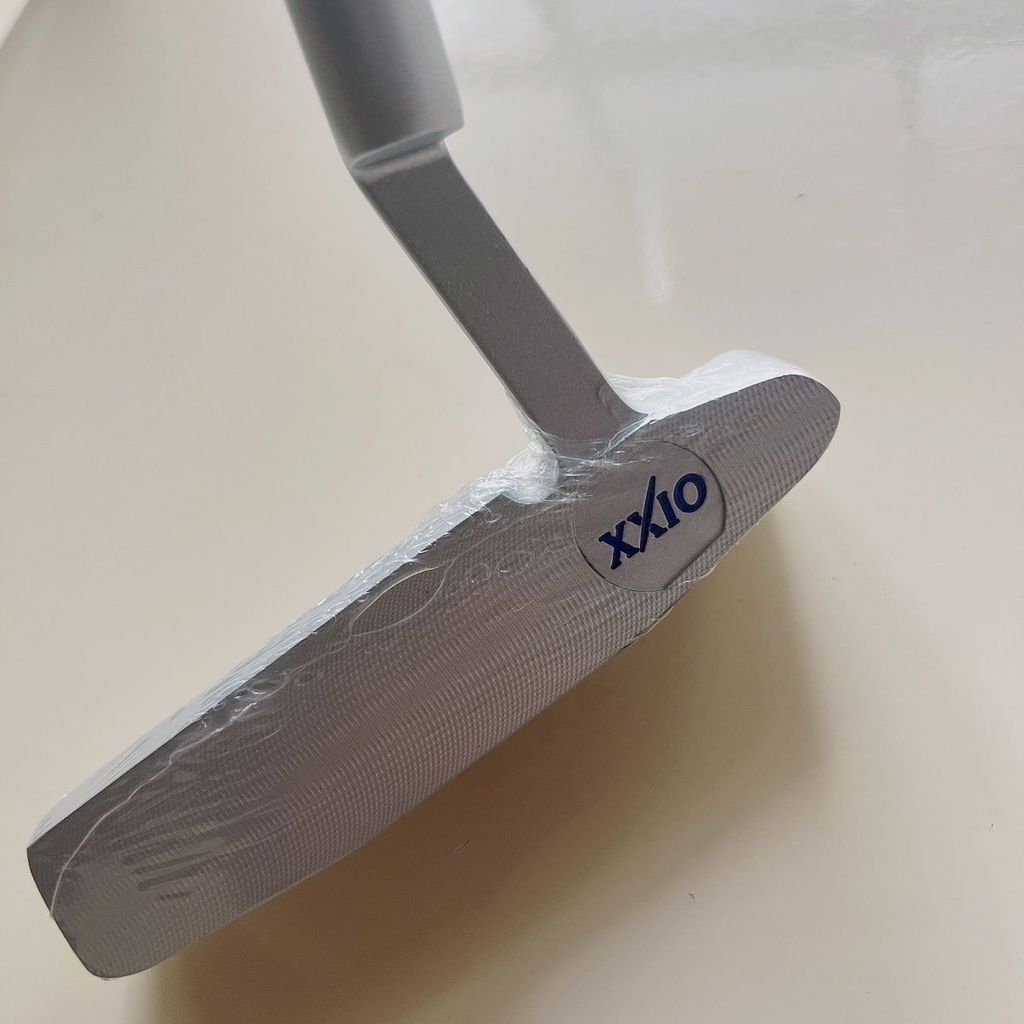 XXIO Golf Putter Straight Putter สีทอง