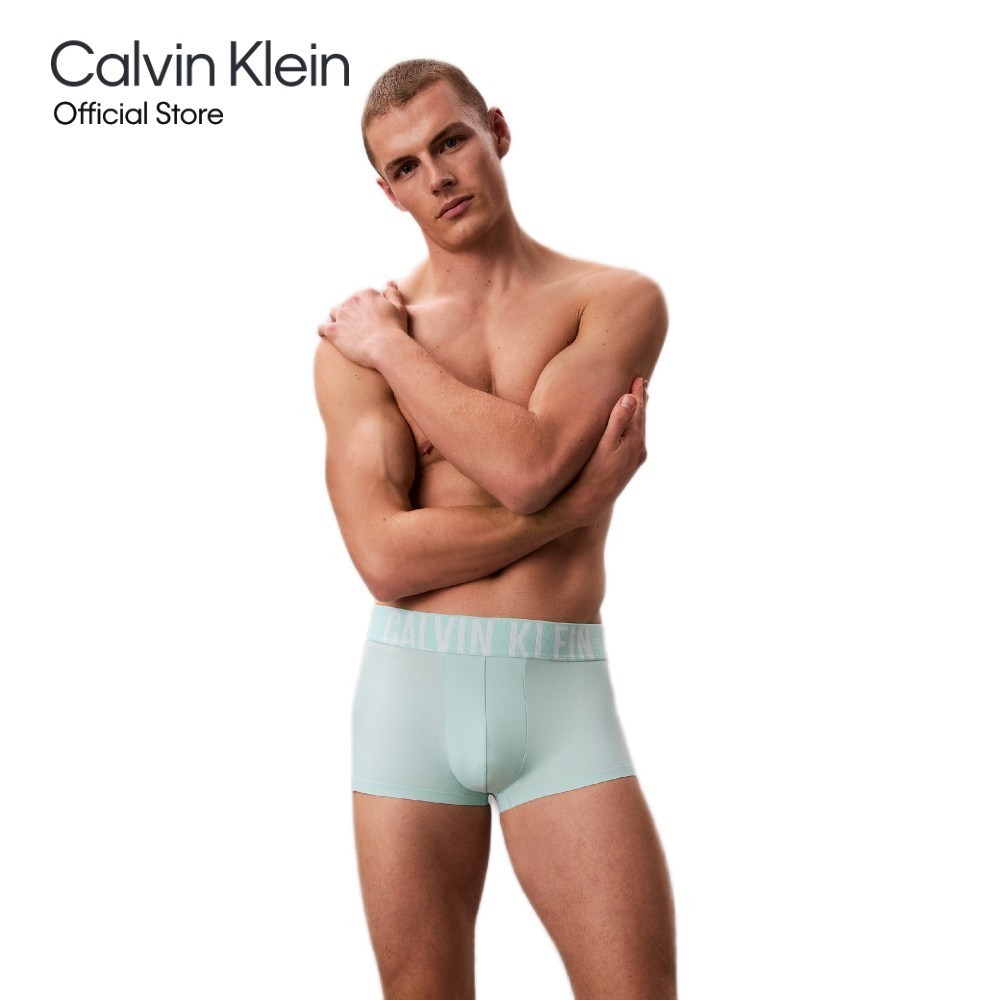 CALVIN KLEIN กางเกงในผู้ชาย Intense Power Microfiber ทรง Low Rise Trunk รุ่น NB4401 YTZ-สี Teal